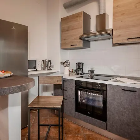 I Papaveri - Center Flat - Leonardo Accademy - Mxp - Lakes