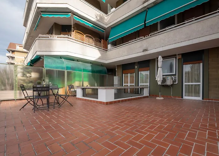 I Papaveri - Center Flat - Leonardo Accademy - Mxp - Lakes Apartament *