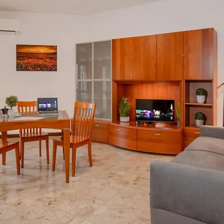 I Papaveri - Center Flat - Leonardo Accademy - Mxp - Lakes